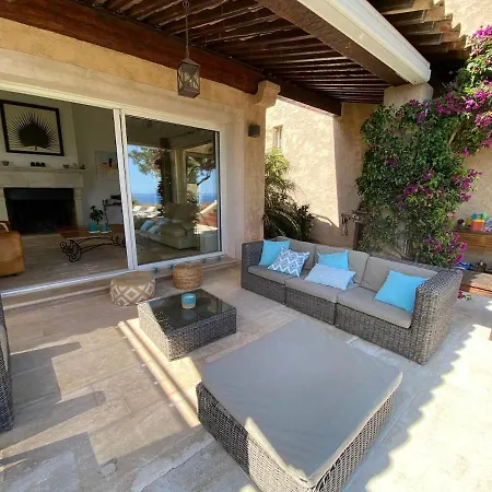Mas Des Iles D'or - Vue Unique, Piscine Chauffee, Jacuzzi, Tennis * Hyeres