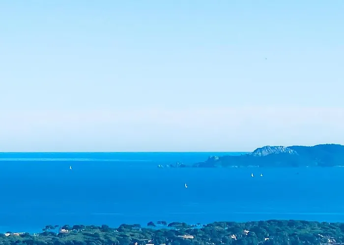 Villa Mas Des Iles D'or - Vue Unique, Piscine Chauffee, Jacuzzi, Tennis Hyères