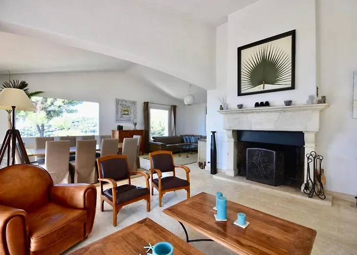 Villa Mas Des Iles D'or - Vue Unique, Piscine Chauffee, Jacuzzi, Tennis Hyères