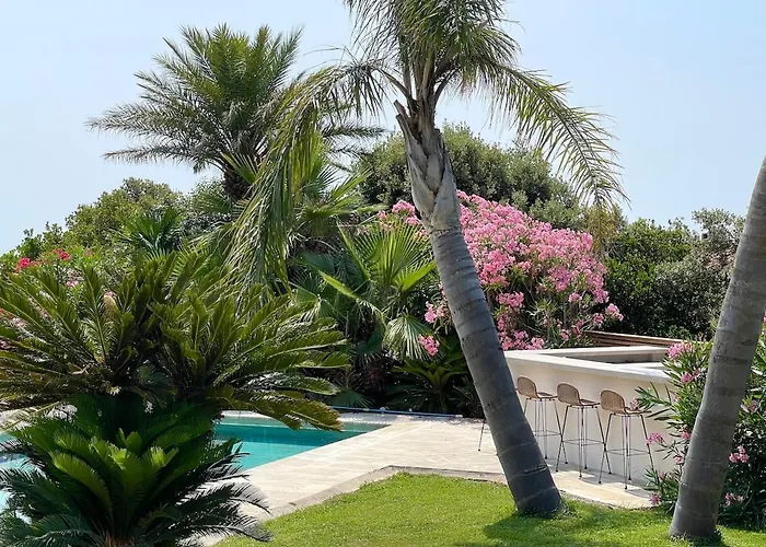 Mas Des Iles D'or - Vue Unique, Piscine Chauffee, Jacuzzi, Tennis * Hyères