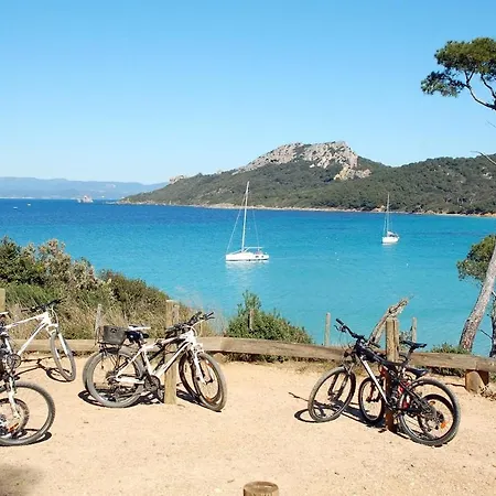 Mas Des îles D'or - Vue Unique, Piscine Chauffée, Jacuzzi, Tennis