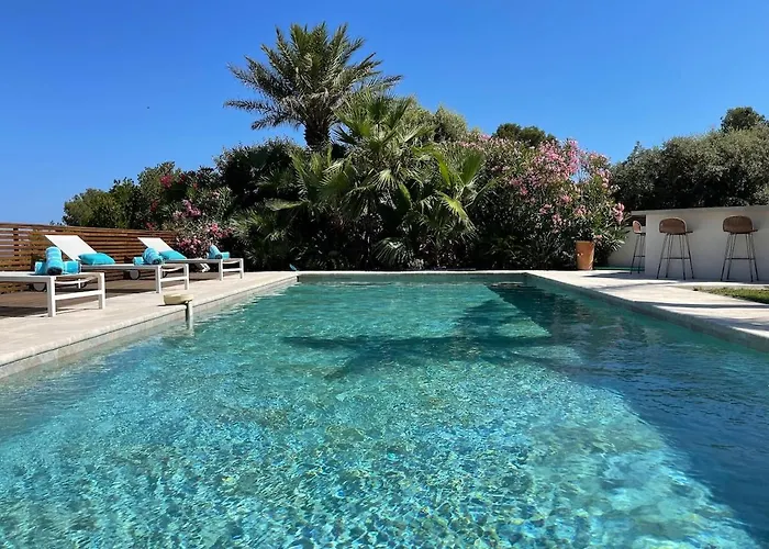 Villa Mas Des îles D'or - Vue Unique, Piscine Chauffée, Jacuzzi, Tennis Hyères