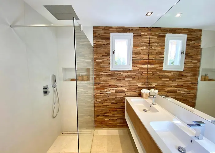 Mas Des îles D'or - Vue Unique, Piscine Chauffée, Jacuzzi, Tennis Hyères