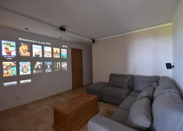 Villa Mas Des îles D'or - Vue Unique, Piscine Chauffée, Jacuzzi, Tennis