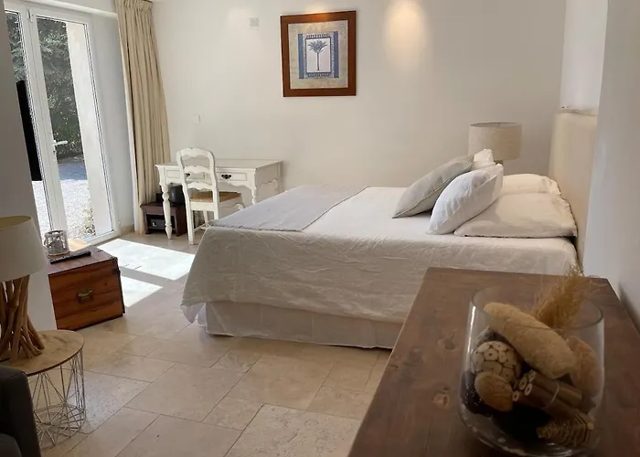 Mas Des îles D'or - Vue Unique, Piscine Chauffée, Jacuzzi, Tennis Hyères