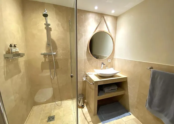 Mas Des îles D'or - Vue Unique, Piscine Chauffée, Jacuzzi, Tennis Villa *