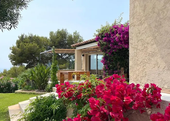 Villa Mas Des îles D'or - Vue Unique, Piscine Chauffée, Jacuzzi, Tennis Hyères