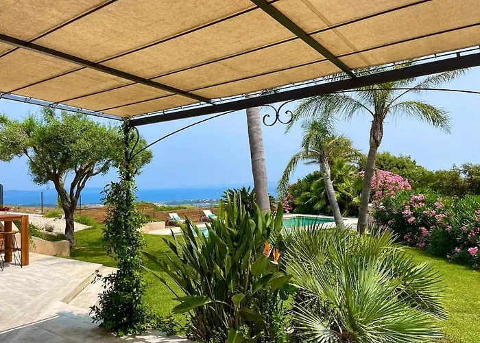 Mas Des îles D'or - Vue Unique, Piscine Chauffée, Jacuzzi, Tennis Villa *